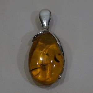 Sterling Silver (.925) Genuine Amber Pendant